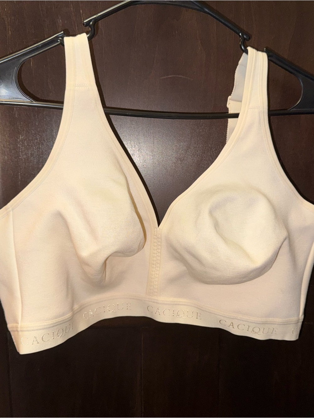 NWOT Cacique Cream Wireless Unlined Full Coverage Bra